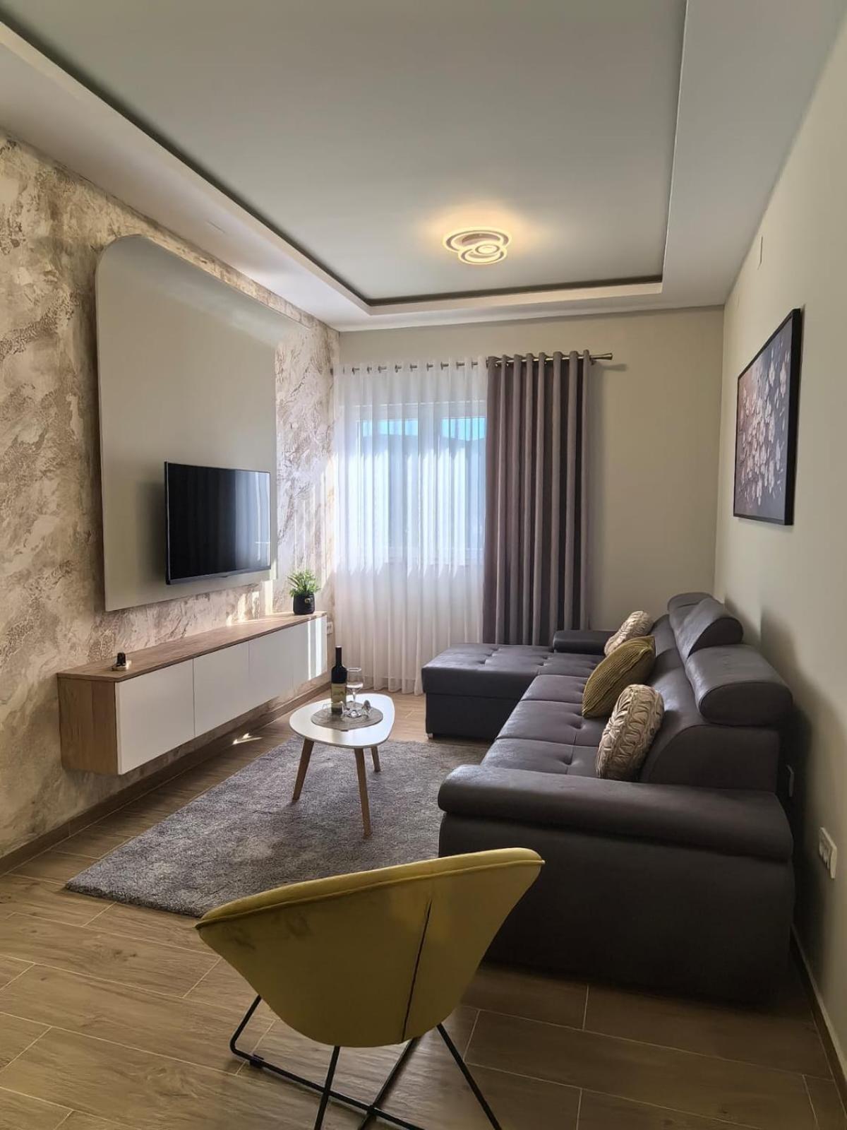 Apartament Sunny Hill - Parking - Fenced Garden - Luxury Loft Kotor Zewnętrze zdjęcie